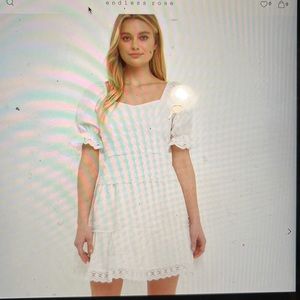 Endless Rose sweetheart lace white short dress new size small